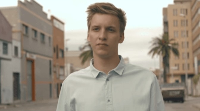 George Ezra – Blame It On Me